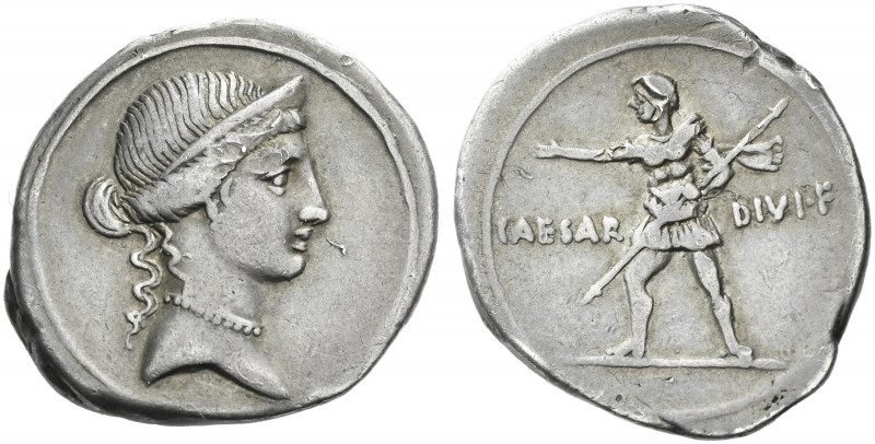 Roman Empire. Octavian, 32 – 27 BC. 
Denarius, Brundisium and Roma (?) circa 32...