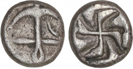 GREEK COINS
Dracma. 450-400 a.C. APOLONIA PÓNTICA. TRACIA. Anv.: Ancla y cangrejo. Rev.: Esvástica. 3,66 grs. AR. Se-1654. MBC+.