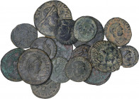 ROMAN COINS: ROMAN EMPIRE
Lote 19 monedas Pequeños bronces. CONSTANTINO, CRISPO, CONSTANCIO II, CONSTANTE, TEODOSIO, GRACIANO, MAGNO MÁXIMO e IMITACI...
