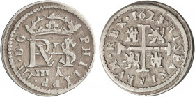 SPANISH MONARCHY: PHILIP III
1/2 Real. 1621/0. SEGOVIA. A. 1,41 grs. ESCASA. AC-429. MBC.