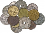 PESETA SYSTEM: II REPUBLIC
Lote 14 monedas 10 (2), 25 (6), 50 Céntimos (2) y 1 Peseta (4). 1925 a (1939). AE, AR, CuNi, Latón. 2 monedas de cada tipo...