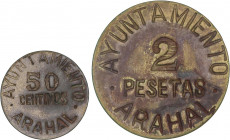 PESETA SYSTEM: LOCAL ISSUES OF THE CIVIL WAR
Lote 2 monedas 50 Céntimos y 2 Pesetas. Ay. de ARAHAL. Latón. AC-40,42; Vti-L44/L45. EBC.