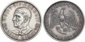 WORLD COINS: GERMANY
Medalla Adolf Hitler. 1933. III REICH. Anv.: UNSER DIE ZUKUNFT. Busto a izquierda. Rev.: IM.JAHRE.DEURSCHER.SCHICKSALSKENDE. Águ...
