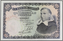 SPANISH BANK NOTES: ESTADO ESPAÑOL
500 Pesetas. 19 Febrero 1946. Francisco de Vitoria. (Dos levísimos pliegues paralelos verticales planchados). BONI...