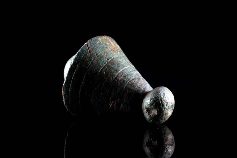 Roman Bronze Conical Weight with globular endings, c. 2nd-3rd century AD (6,3cm)...