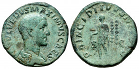 Maximinus I. Sestertius. 236-238 AD. Rome. (Ric-156). Anv.: C IVL VERVS MAXIMVS CAES, bare-headed and draped bust to right. Rev.: PRINCIPI IVVENTVTIS,...