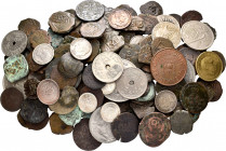 Lot with hundreds of coins from the Hapsburg up to Juan Carlos I. Predominantly Hapsburg coppers and also contains some modern foreign coins. TO EXAMI...