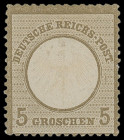 Brustschilde
Deutsches Reich
1872, Kleiner Brustschild: 5 Groschen ockerbraun, farbfrisch und schön geprägt, mit teils etwas stumpfer Zähnung, ungeb...