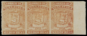 Venezuela
Übersee
1861, Medio Real Wappen zweiter grober lokaler Druck orange, allseits voll- bis breitrandiger waagerechter Dreierstreifen mit rech...