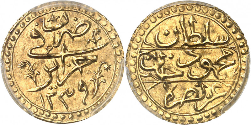Mahmud II (1223-1255). 1/2 sultani AH 1239 (1823), Alger.
Av. Légende et (date)...