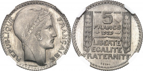IIIe République (1870-1940). Essai de 5 francs Turin 1929, Paris.
Av. REPUBLIQUE FRANÇAISE. Tête de la République à droite, au-dessous signature P. T...