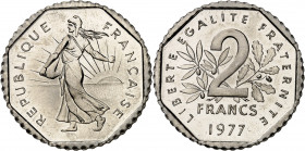 Ve République (1958 à nos jours). Pré-série de 2 francs Semeuse, de poids 7 g 1977, Pessac.
Av. REPUBLIQUE FRANÇAISE. La Semeuse à gauche, avec le so...
