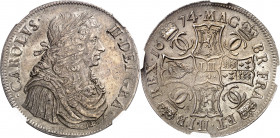 Écosse, Charles II (1660-1685). 4 merks 1674, Édimbourg.
Av. CAROLVS. II. DEI. GRA. Buste lauré, drapé et cuirassé, à droite. Rv. MAG. BR. FRA. ET HI...