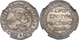 Siège de Leyde (1574). 14 stuivers 2e type 1574, Leyde.
Av. PVGN* PRO* PATRIA (date). Lion armé à gauche avec écu aux armes de la ville. Rv. Dans une...