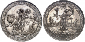 Jean II Casimir Vasa (1648-1668). Médaille pour la Paix de Westphalie, par Sébastien Dadler 1648.
Av. AMBIGUO PAX ET BELLUM LUCTAMINE CERTANT PAX EUR...