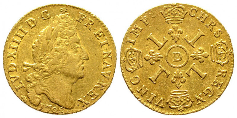 Louis XIV 1643-1715
Louis d'or aux 4 L, flan neuf, Lyon 1700 D, AU 6.71 g.
Ref :...