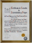 1738. Felipe V. México. MF. 8 reales. (AC. 1449). Columnario. Moneda rescatada del galeón "Hollandia" y enmarcada con el texto de un certificado de ga...