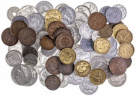 Francia. s. XX. Lote de 107 monedas de diferentes valores. Algunas en plata. Imprescindible examinar. BC/EBC.