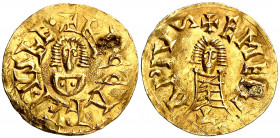 Recaredo I (586-601). Emerita (Mérida). Triente. (CNV. 106.6) (R.Pliego 116h). Perforación reparada. 1,51 g. (MBC).