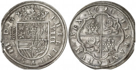 1620. Felipe III. Segovia. . 8 reales. (AC. 950). La V de HISPANIARVM es una A invertida. Defecto de acuñación en canto. Muy escasa. 26,53 g. (EBC).