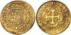 1710. Felipe V. Sevilla. M. 8 escudos. (AC. 2278) (Cal.Onza 493). Tipo "cruz". 8-M / S-8. HIPANIARVM. Leves golpecitos. Bonito color. Muy rara, sólo h...