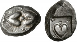 KYRENAICA. Kyrene. Circa 500-480 BC. Drachm (Silver, 14 mm, 4.06 g), Attic standard. Two silphium fruits back to back with central pellet and four pel...