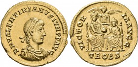 Valentinian II, 375-392. Solidus (Gold, 22 mm, 4.52 g), Treveri, 377-380. D N VALENTINIANVS IVN P F AVG Pearl-diademed, draped and cuirassed bust of V...