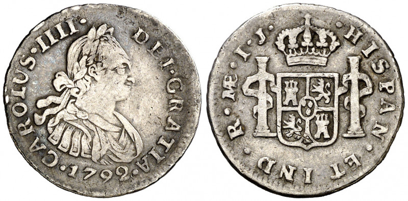 1792. Carlos IV. Lima. IJ. 1/2 de real. (AC. 230). Segundo busto propio. Escasa....