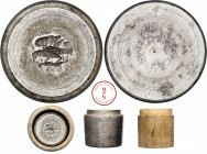 Euboia, Chalkis, Coin d'artiste en creux inspiré du revers du drachme de Chalkis, XIXe-XXe siècle, Fer, 26x29.5 mm, Vendu dans une boite d'origine en ...