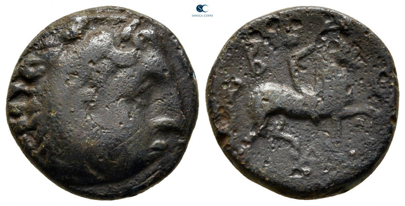Kings of Macedon. Antigonos II Gonatas 277-239 BC. 
Unit Æ

18 mm, 4,60 g

...