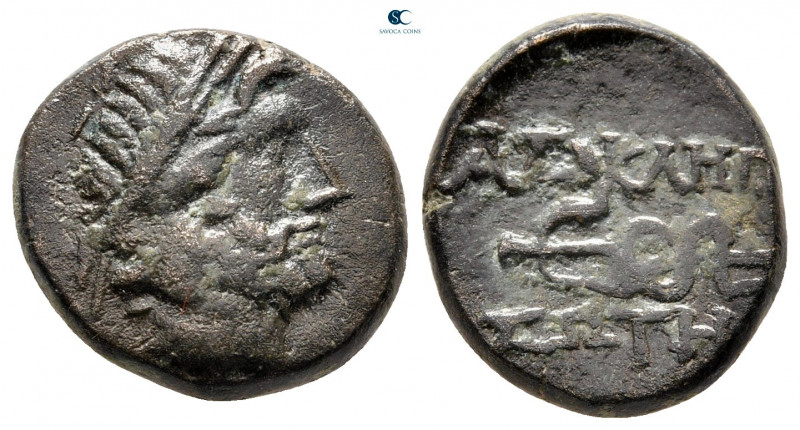 Mysia. Pergamon circa 200-133 BC. 
Bronze Æ

17 mm, 4,54 g



very fine