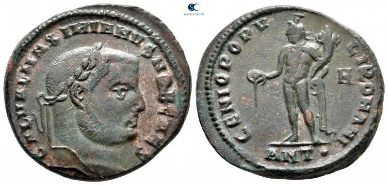 Galerius Maximianus, as Caesar AD 293-305. Antioch
Nummus Æ

28 mm, 10,52 g
...
