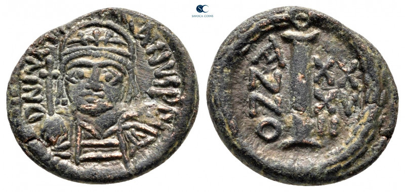 Justinian I AD 527-565. Ravenna
Decanummium Æ

14 mm, 2,59 g



very fine...