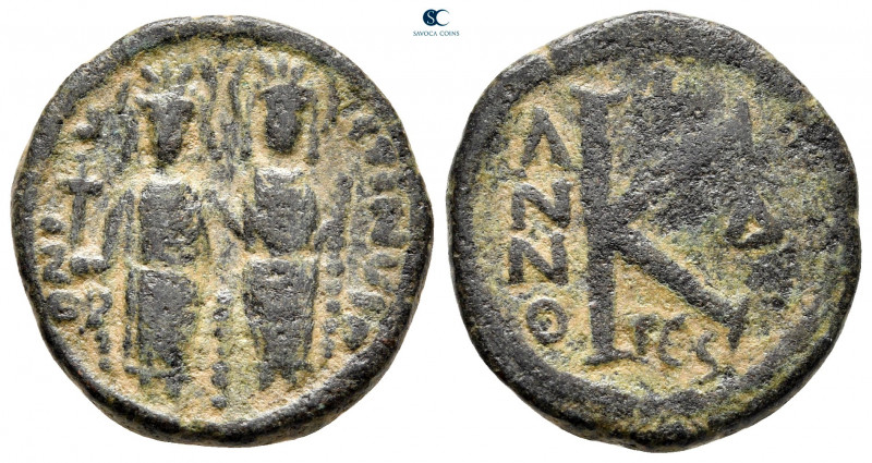 Justin II and Sophia AD 565-578. Thessalonica
Half Follis or 20 Nummi Æ

22 m...