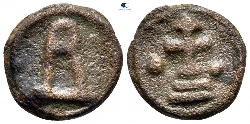Basil I the Macedonian AD 867-886. Cherson
Æ

18 mm, 4,02 g



very fine