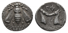 Greek
IONIA. Ephesos. Diobol Circa 390-325 BC .Obv: Bee.Rev: Confronted stags' heads; EΦ above.Good very fine 
 Weight: 0.94 g Diameter: 9.6 mm