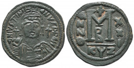Byzantine
Justinian I, 527-565, AE Follis year XIII = 539, Kyzikos. Beh. Bust with diadem / front, holding cross globe, r. Cross. Backside M between A...