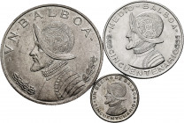 Panama. Lot of 3 silver coins from Panama, 1/10, 1/2 and 1 balboa. TO EXAMINE. Est...60,00. 


 SPANISH DESRCIPTION: Panamá. Lote de 3 monedas de p...