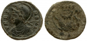 Roman Empire 1 Follis 330-331 n. Chr. Roman Empire URBS ROMA CONSTANTINUS follis - nummus. Romulus & Remus. RIC 522