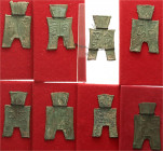 CHINA und Südostasien
China
Chou-Dynastie 1122-255 v. Chr
8 Spatenmünzen. 350/250 v. Chr. Typ "square foot". Versch. Legenden.
schön-sehr schön...
