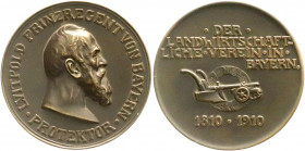 Altdeutsche Münzen und Medaillen
Bayern
Prinzregent Luitpold, 1886-1912
Bronzemedaille 1910 von R. Aigner. 100-jähriges Bestehen des Landwirtschaft...