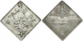 Altdeutsche Münzen und Medaillen
Hessen-Wiesbaden, Stadt
Silberklippe 1889 von Kögler, a.d. XI. Verbandsschiessen. 36 X 36 mm, 26,55 g.
vorzüglich,...