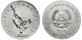 Münzen der Deutschen Demokratischen Republik
Gedenkmünzen der DDR
20 Mark 1988 A, Zeiss. Randschrift läuft links herum.
Stempelglanz. Jaeger 1621. ...
