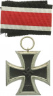 Orden und Ehrenzeichen
Deutschland
Drittes Reich, 1933-1945
Eisernes Kreuz II. Klasse 1939. Mit Bandstück, Tüte und Verleihungsurkunde.
vorzüglich...