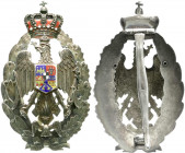 Orden und Ehrenzeichen
Rumänien
Abzeichen für Absolventen der kgl. Militär-Akademie. Silber 935/1000. Emailliert. 45 X 73 mm; 53,55 g.
vorzüglich...