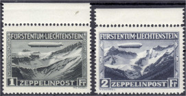 Briefmarken
Ausland
Liechtenstein
1 Fr. und 2 Fr. Graf Zeppelin 1931, kompletter Satz in postfrischer Erhaltung vom Oberrand. Mi. 700,-€.
** Miche...