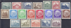 Briefmarken
Deutschland
Deutsches Reich
Nothilfe 1930, 1931, 1932 und Hindenburg, vier postfrische Sätze. Mi. 750,-€.
** Michel 450-53, 459-62, 46...