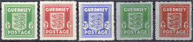 Briefmarken
Deutschland
Deutsche Auslandspostämter und Kolonien
Guernsey 1941, fünf komplette Werte in postfrischer Erhaltung.
** Michel 1-5. 