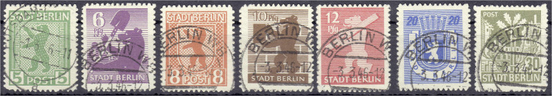 Briefmarken
Deutschland
Alliierte Besetzung (Sowjetische Zone)
5 Pf. - 30 Pf....