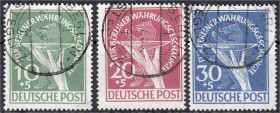 Briefmarken
Deutschland
Berlin
Währungsgeschädigte 1949, kompletter Satz in gestempelter Erhaltung. Fotoattest Schlegel BPP (2012) >Die Qualität is...